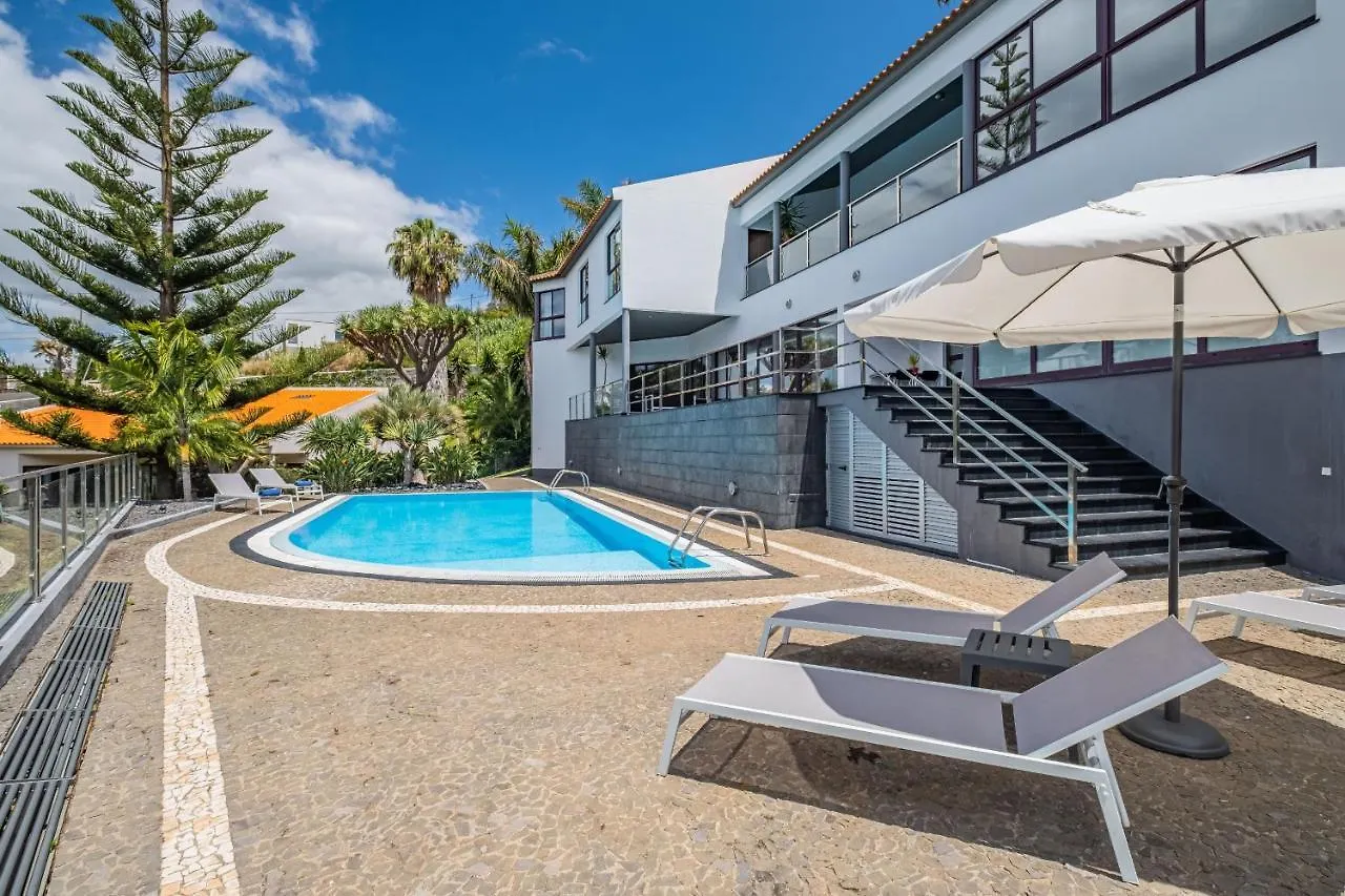 Ample Villa With Pool And Gorgeous Ocean View Funchal  0*, Funchal (Madeira) Portugal