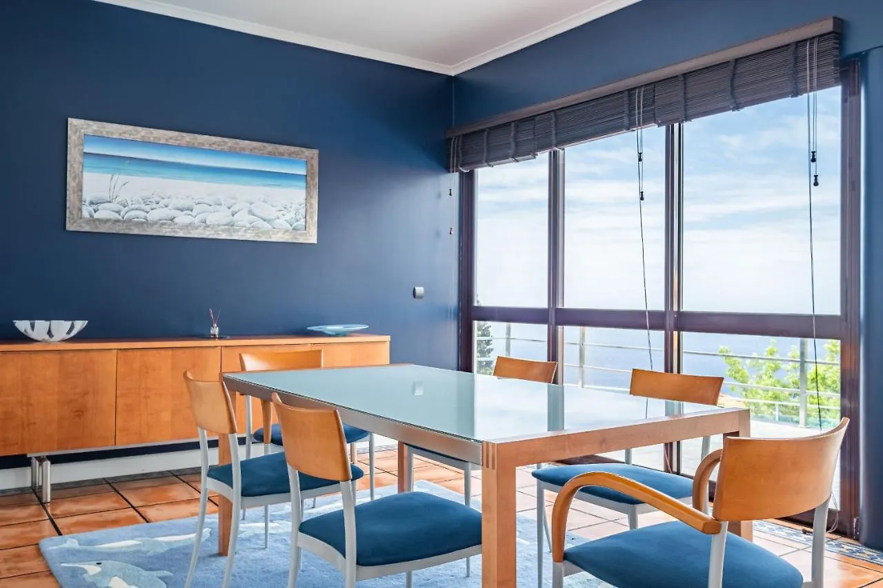Ample Villa With Pool And Gorgeous Ocean View Funchal  0*, Funchal (Madeira)