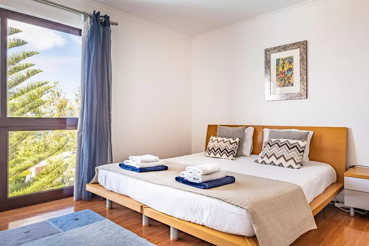 Ample Villa With Pool And Gorgeous Ocean View Funchal