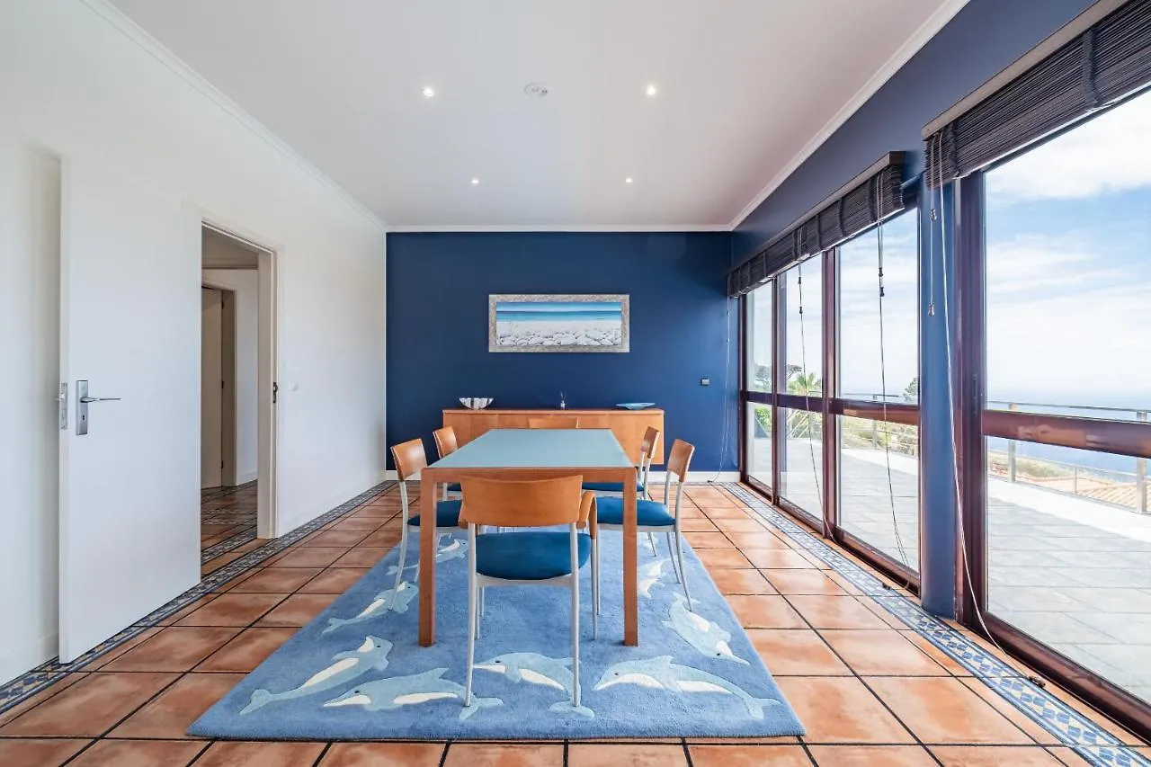 Ample Villa With Pool And Gorgeous Ocean View Funchal