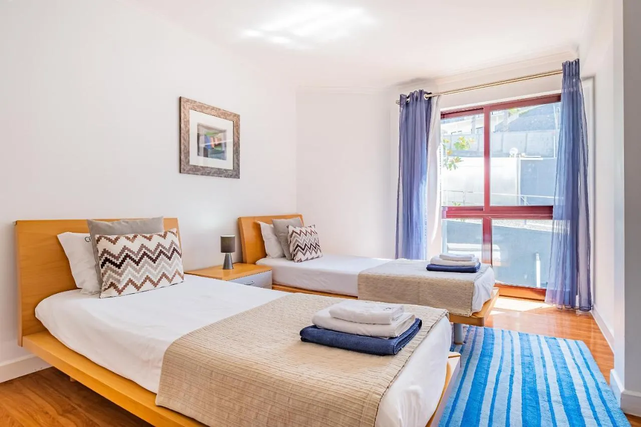 Ample Villa With Pool And Gorgeous Ocean View Funchal