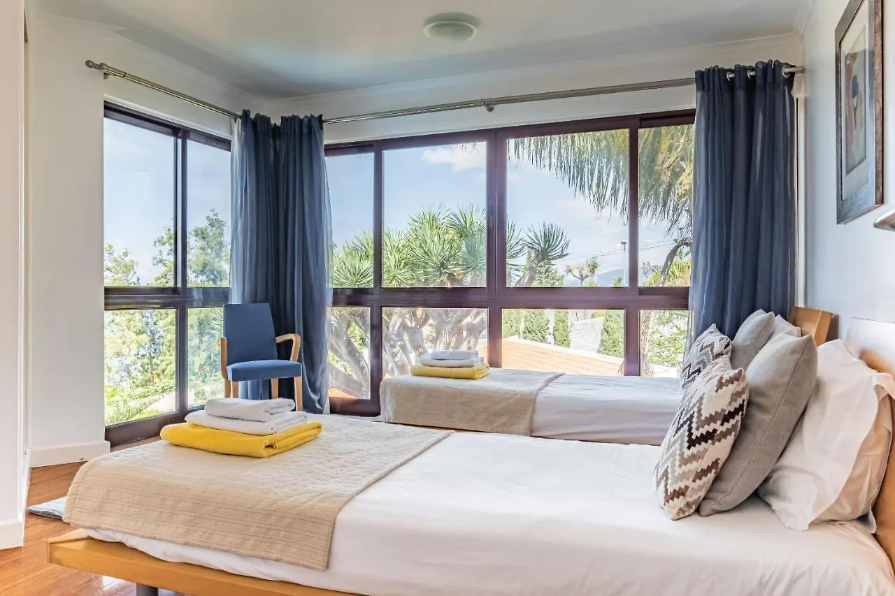 Ample Villa With Pool And Gorgeous Ocean View Funchal  Funchal (Madeira)