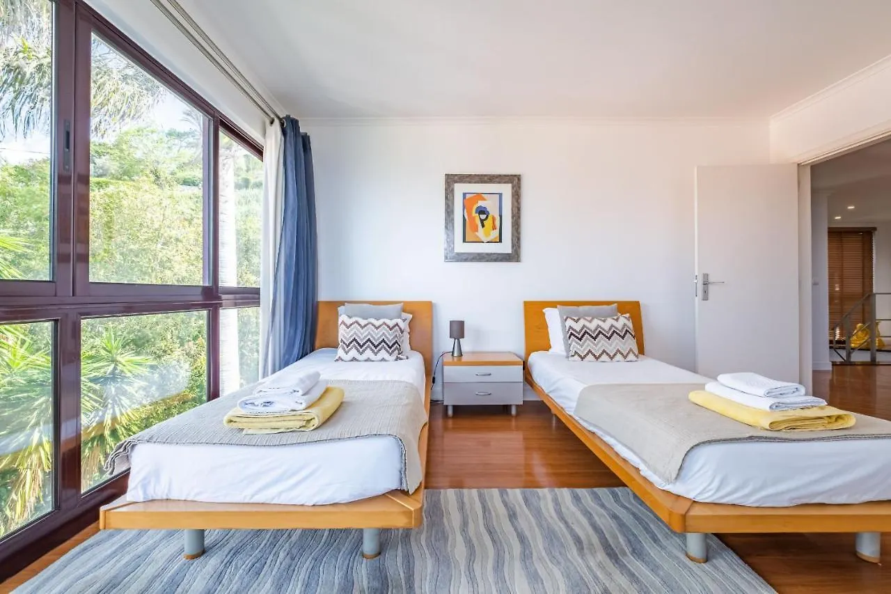 Ample Villa With Pool And Gorgeous Ocean View Funchal   Funchal (Madeira)